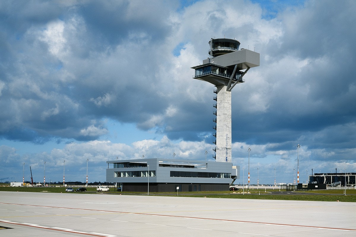 Flughafen-Tower Berlin